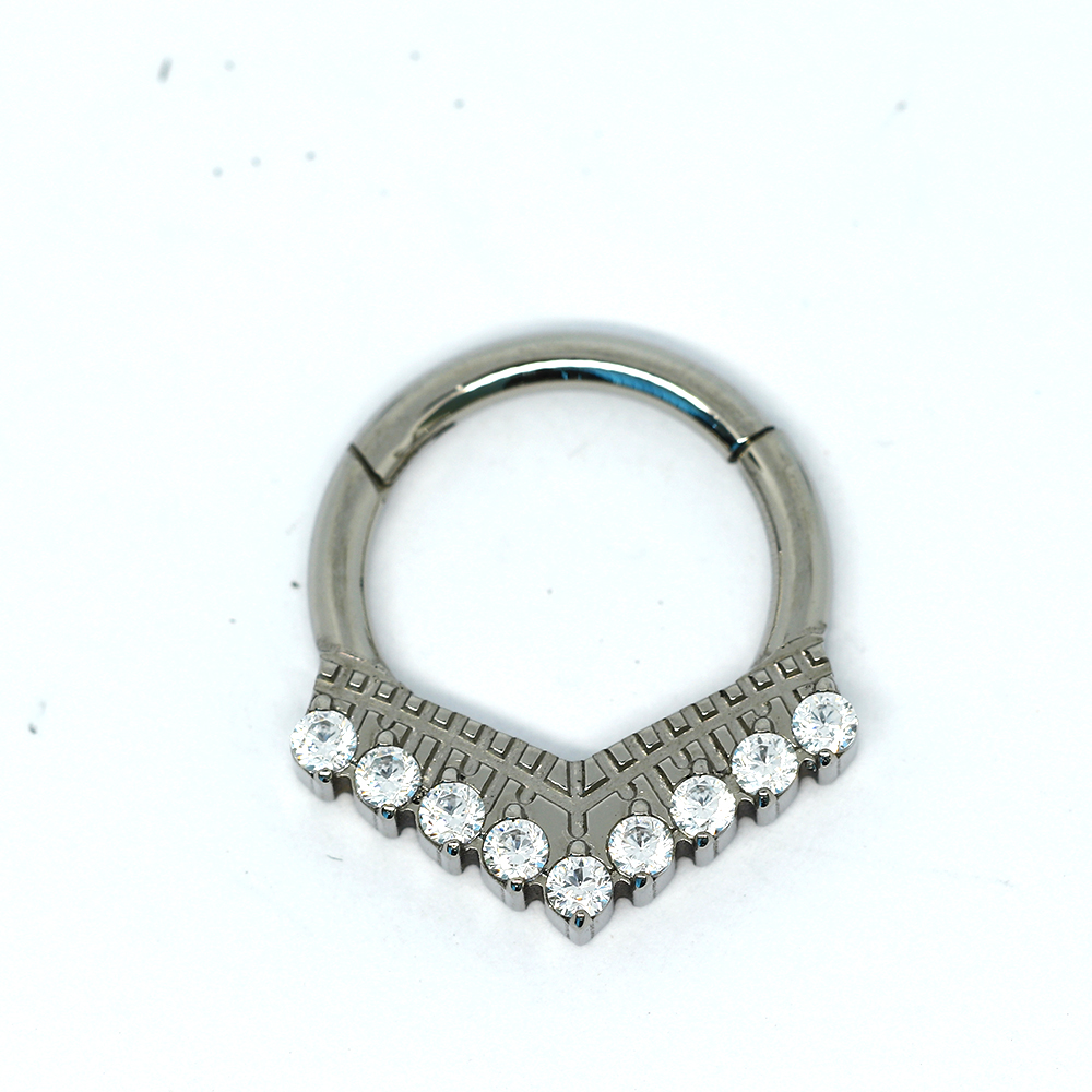 ASTM F136 Titanium G23 Majestic Chevron Sparkle Hinged Segment Ring Clicker