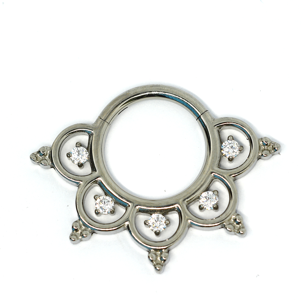 ASTM F136 Titanium G23 with Front Prong Set Cubic Zirconia Pave Heart Filigree Hinged Segment Ring Clicker
