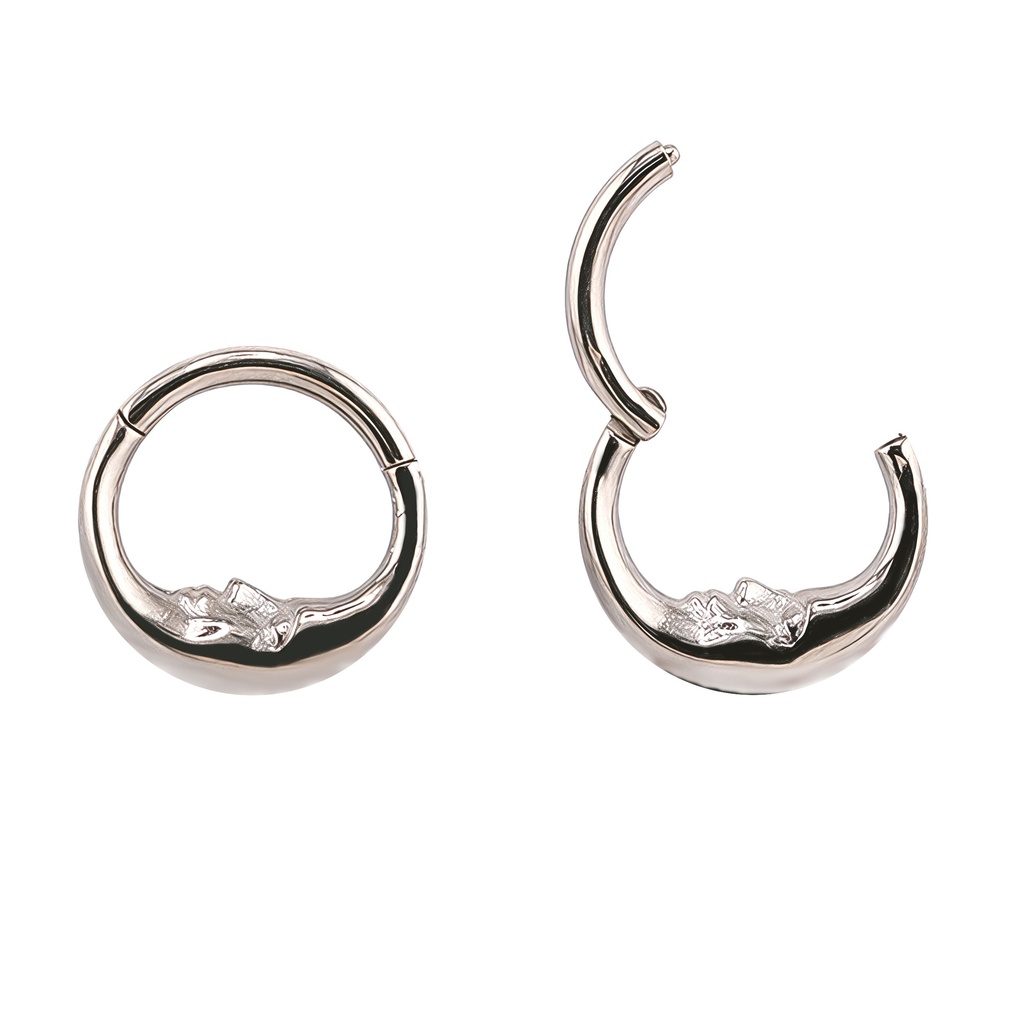 Steel 316L Hinged Segment Ring in Moon Face Design