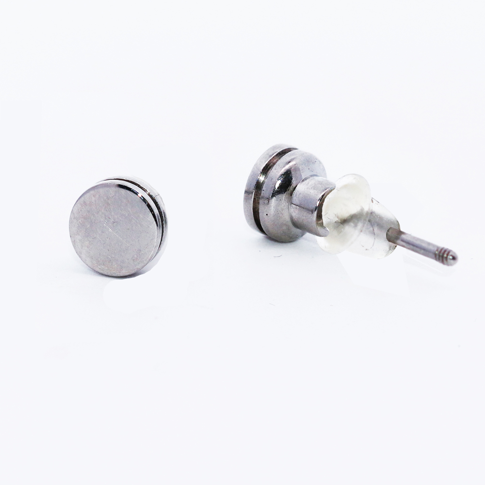 Steel 316L Ear Stud in Fashion Design 