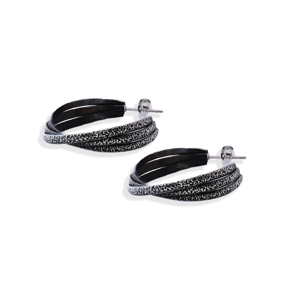 Steel 316L Twisted Half Hoop Ear Stud in Fashion Design  