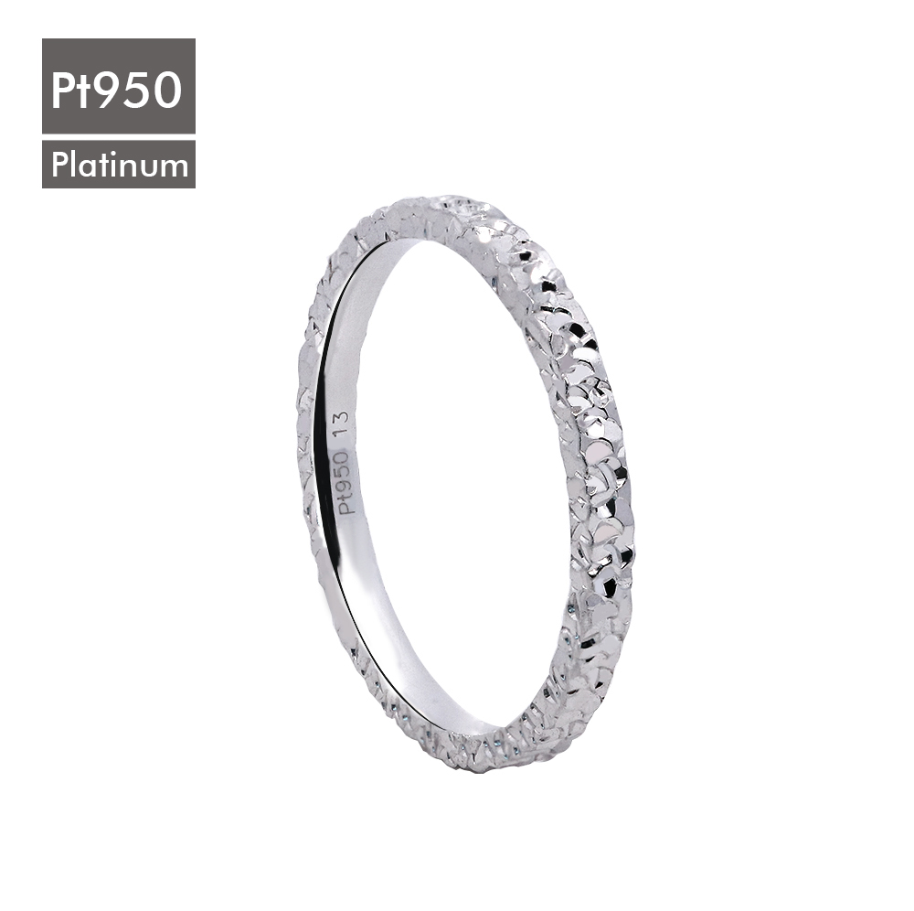 Platinum PT950 Ring with Diamond Cut Texture