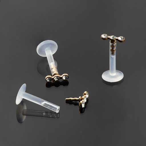 [RGSA-LAB-PUS10-1.2-8-CC] Push-In Bioflex Labret  with Steel 316L Rose Gold Ti-PVD Coated 3 Cluster Crystal Top (Prong Setting) 